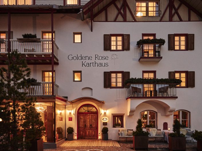 Goldene Rose, Karthaus / Südtirol